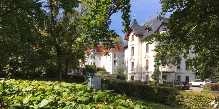 Zu allen Jahreszeiten prachtvolle Fabrikaten Villen in der Gabelsberger Straße