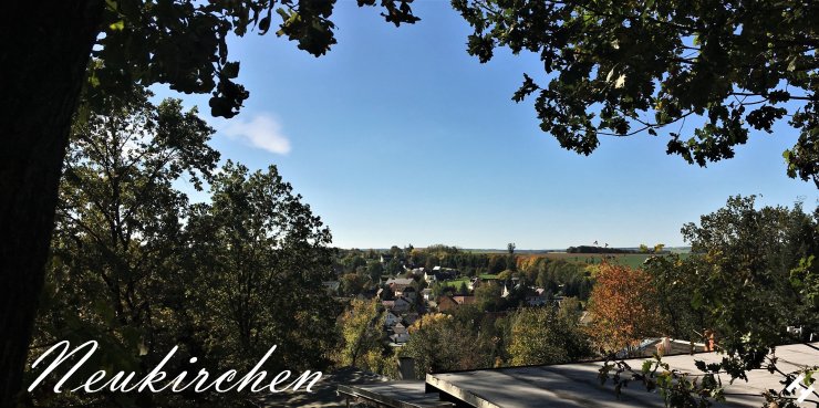 Neukirchen und Lauterbach vom Berghang der Gartenanlage